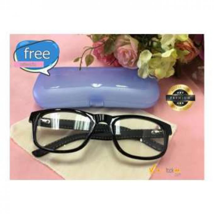 ไฮลอง แว่นอ่านหนังสือสายตายาว +150 ทรงเหลี่ยม สีแดง HL1315