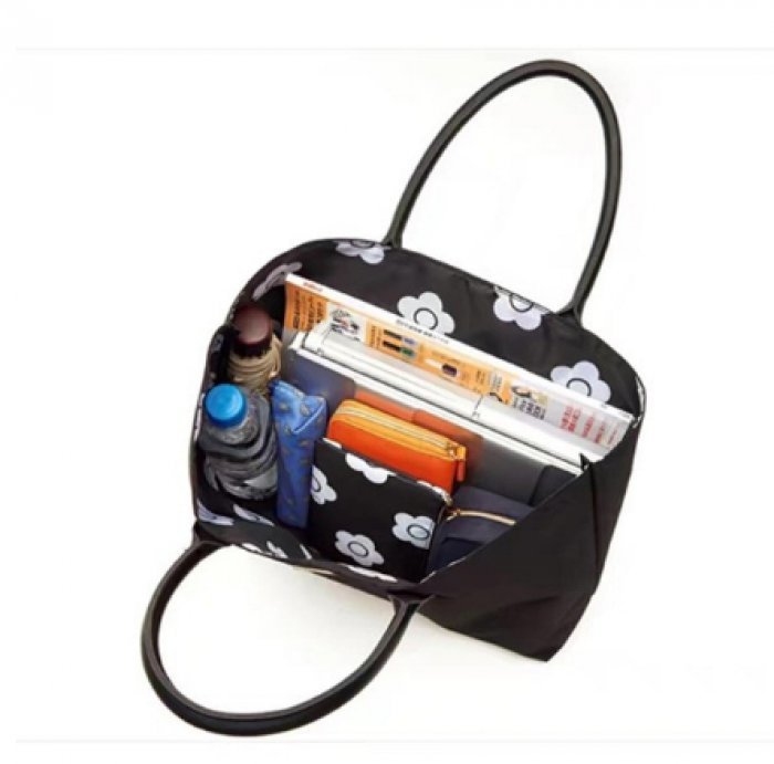 Mary Quant กระเป๋าโท้ท และ กระเป๋าลายเดซี่ กระเป๋าญี่ปุ่น กระเป๋าสะพาย กระเป๋าผู้หญิง แมรี่คว้อนท์ กระเป๋าผ้าญี่ปุ่น ❤