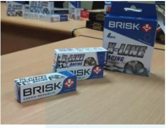หัวเทียน Brisk X-Line 4 เขี้ยว สำหรับรถมอเตอร์ไซค์ Yamaha Aerox