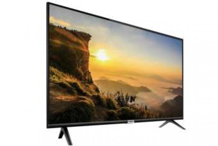 badgeTCL ทีวี 32 นิ้ว LED Wifi HD 720P Android 8.0 Smart TV (รุ่น 32S6500)-HDMI-USB-DTS-google assistant & Netflix &Youtube0-1.5G RAM+8GROM แถมฟรี Voice Search remote / Android TV