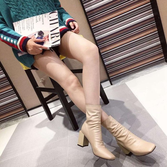 OhBlablaShoes พร้อมส่ง รองเท้าบูท ส้นเหลี่ยม สีดำ,น้ำตาล,ขาว