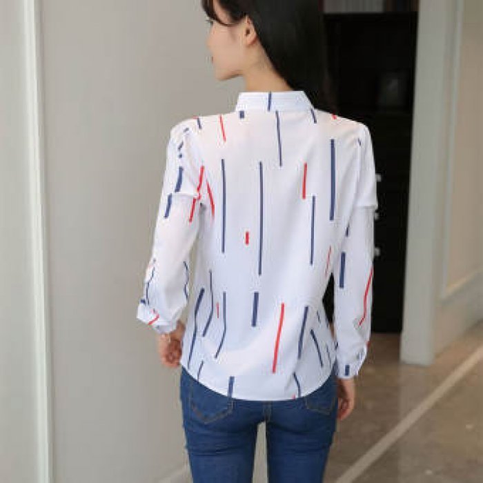 โอเชี่ยนสตรีเสื้อแขนยาวแฟชั่น Workwear หลวมสีขาวสบายๆบนสตรี